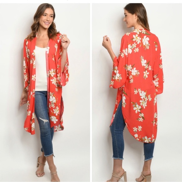 Sweaters - Floral print oversized cardigan